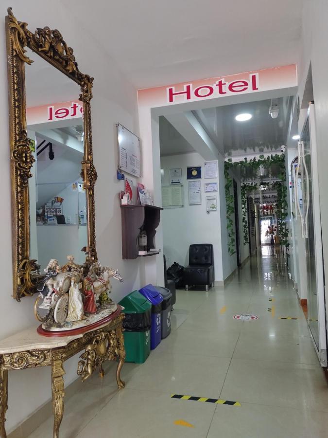 Hotel Plaza Centro Флоренсія Екстер'єр фото